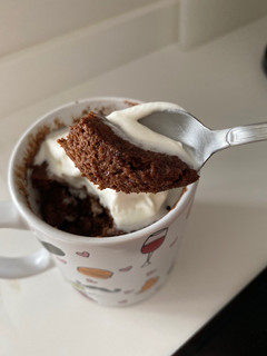 Una foto de Bizcocho de chocolate en taza