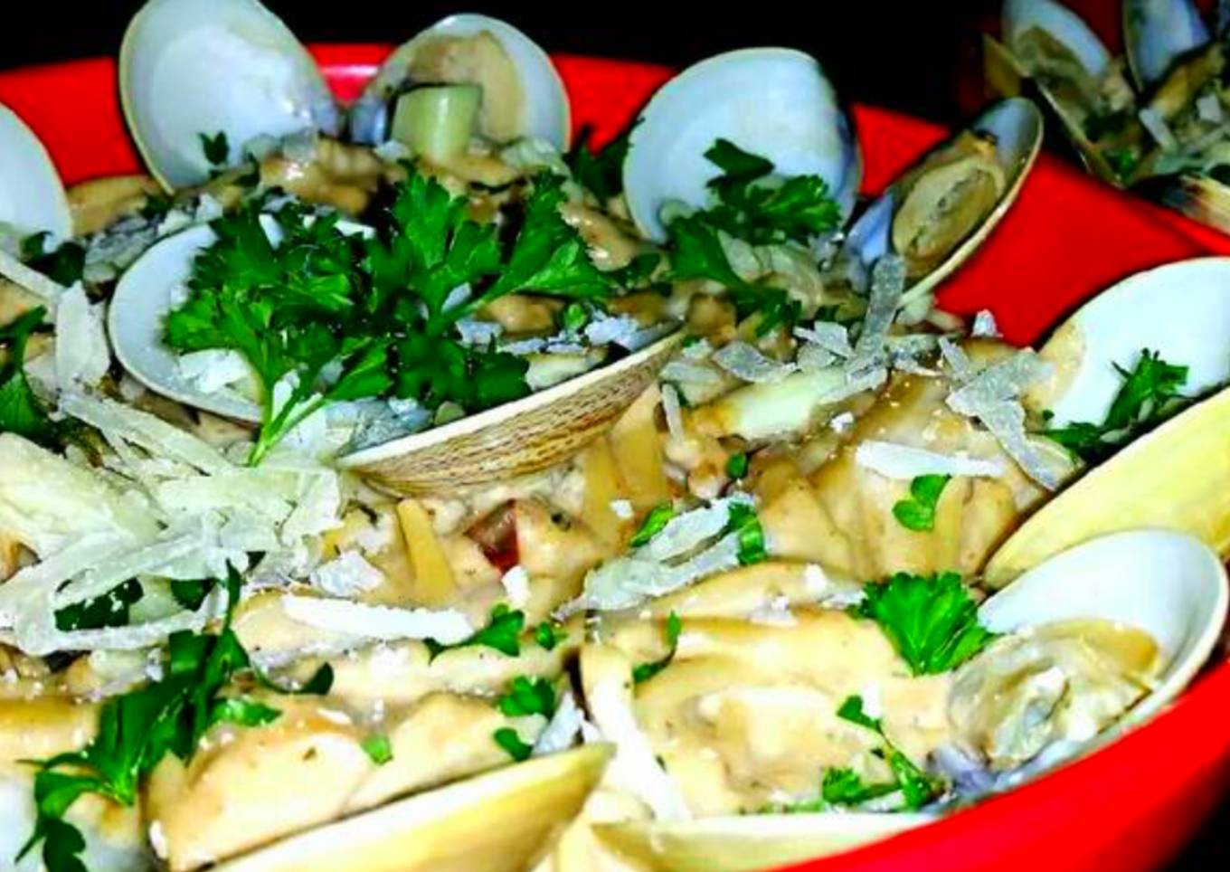 Mike's New England Clam Chowder & Homemade Croutons