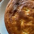 Torta allo yogurt senza uova alla confettura di pesche