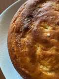 Torta allo yogurt senza uova alla confettura di pesche