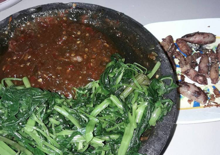 Proses mengolah Plencing kangkung yang Lezat Sekali
