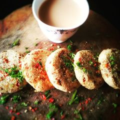 A picture of Potato rava cutlets.