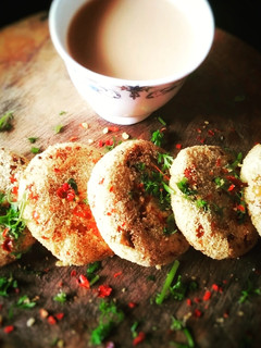 A picture of Potato rava cutlets.