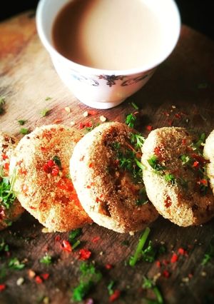 A picture of Potato rava cutlets.