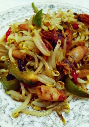 Foto resep Tumis oseng tauge asin cumi