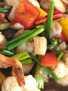 รูปของ กุ้งผัดพริกไทยดำ