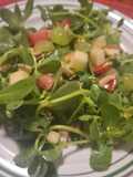 Ensalada de verdolagas con fruta