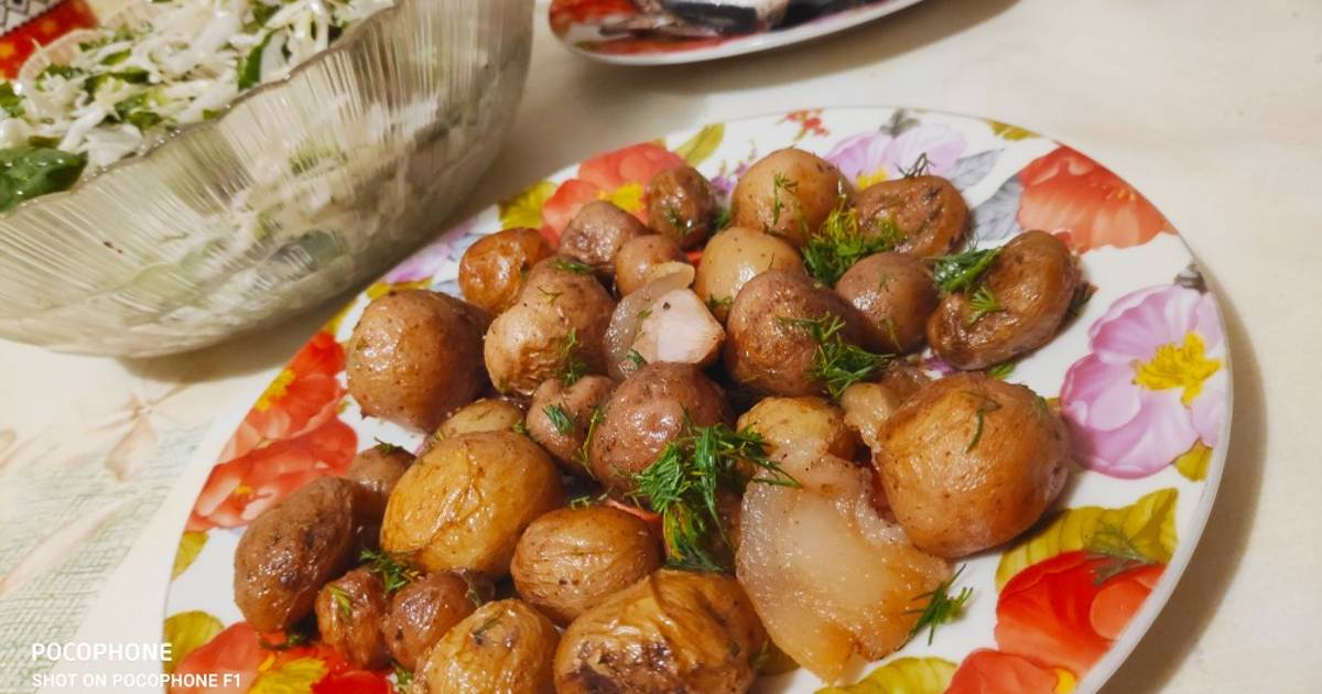 Рецепт запеченной молодой картошки