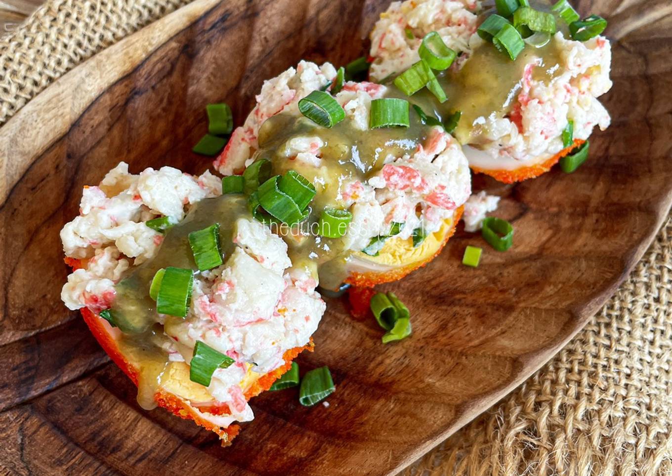 Boule d'Or Rangoon decorated with shrimp