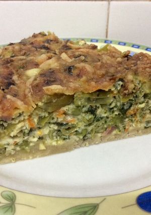Una foto de Quiche de vegetales y pavo 🦃