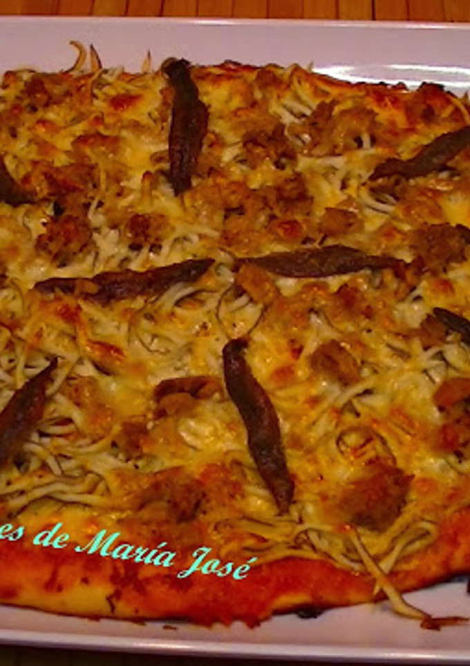 Una foto de Pizza de gulas