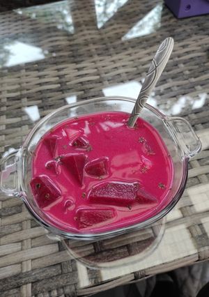 Zdjęcie przepisu Barszcz czerwony zabielany z ziemniakami.