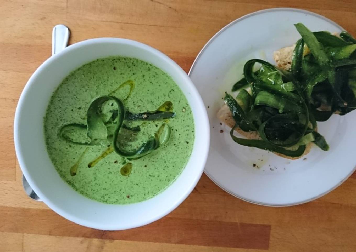 Green Gazpacho with Cucumber Bruschetta