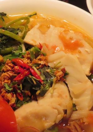 Hình của món Canh Chua Từ Mắt Khóm.