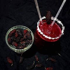 A picture of Mulberry smoothie.