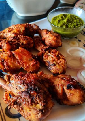 A picture of Roasted Chicken legs.