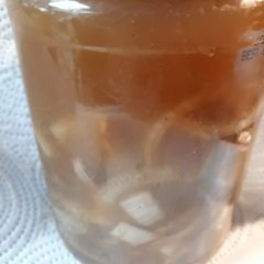 A picture of Cameline Meat Brewet with Onions.