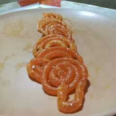 जलेबी(jalebi recipe in hindi) রেসিপির প্রধান ছবি