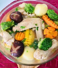 súp lơ xanh thịt gà