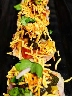 सेव पूरी (Sev puri recipe in Hindi) रेसिपी मुख्य फोटो