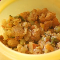 A picture of Soya Mattar(Green Peas) Dry.