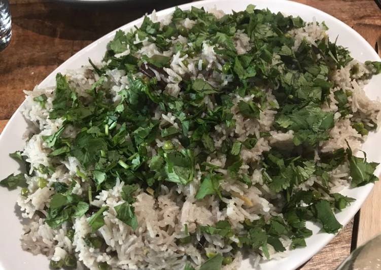 Simple Way to Make Homemade Green Peas Pulao - Matter Pulao