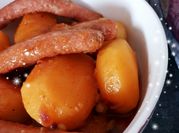 Une photo de chipolatas pommes de terre