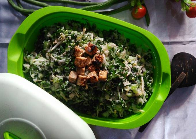 Terancam (Urap Sayur Mentah)