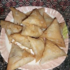 A picture of Samosiyan.
