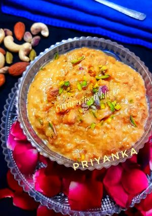 सुनहरी खीर (caramelised kheer) रेसिपी मुख्य फोटो