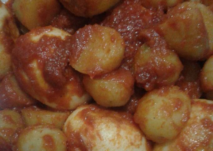 Bagaimana Membuat Telur dan Kentang Balado Simple, Lezat Sekali