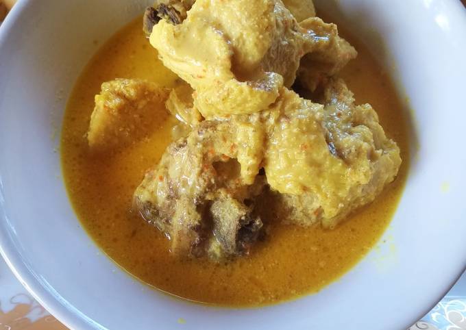 Opor Ayam Pedas Manis