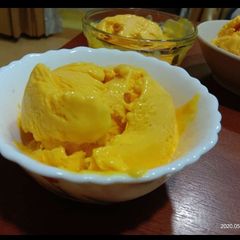A picture of Mango ice-cream.