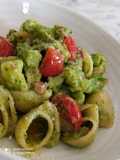 Lumache con broccoli dadini di prosciutto e pomodorini