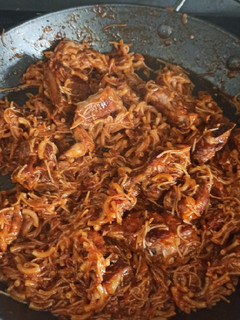 Una foto de Fideos con costillas