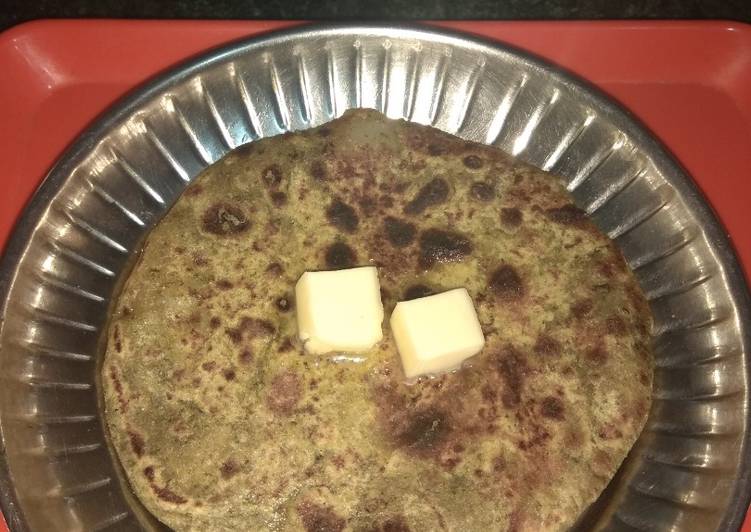 How to Prepare Cooking Bathua aloo ke parathe
