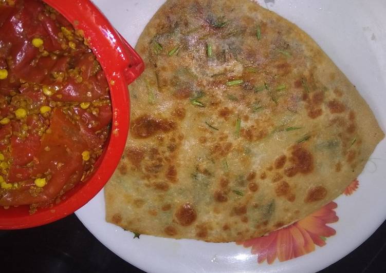 Step-by-Step Guide to Make Ultimate Coriander triangle Paratha