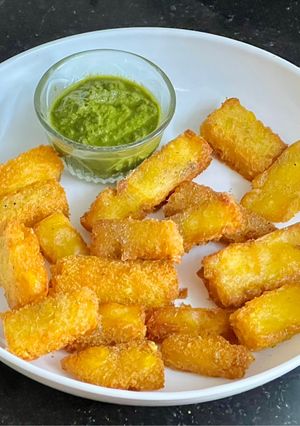 A picture of Moong Daal Fingers.