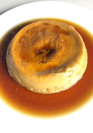 Una foto de 🍮 Flan de café en microondas☕️ 🍴