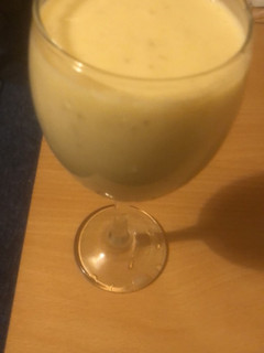 A picture of Banana smoothie.