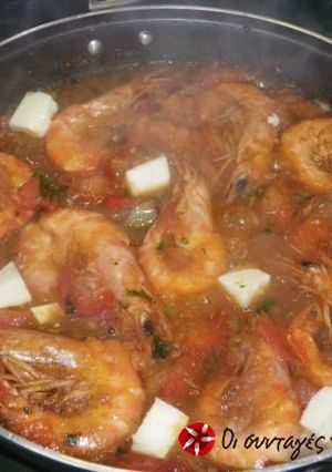 A picture of Shrimps saganaki.