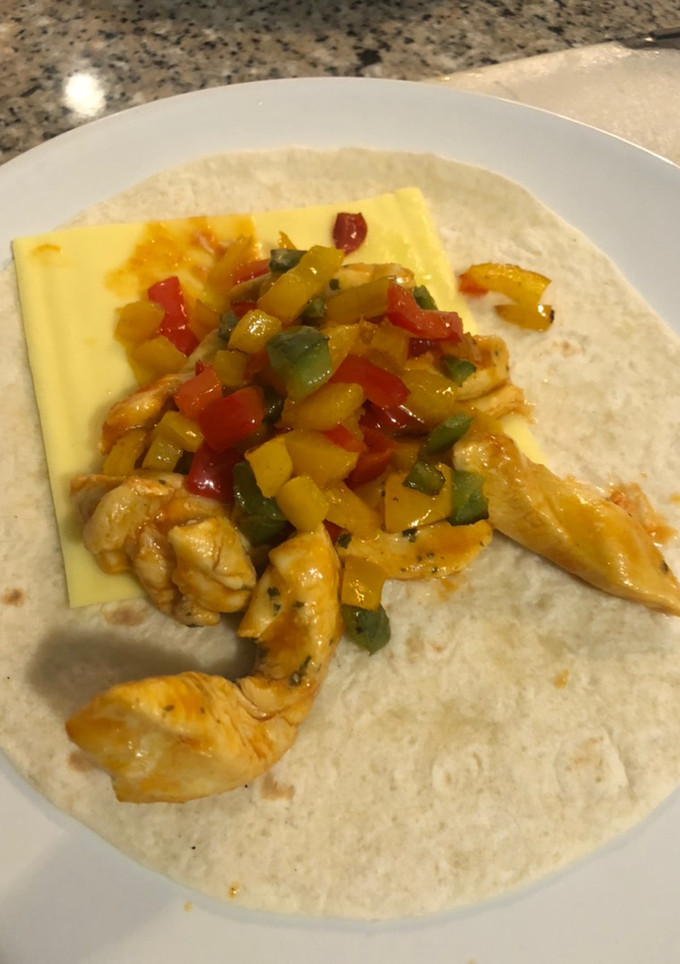 Una foto de Fajitas de pollo y pimientos