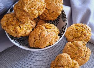 Une photo de Cookies salés courge / sésame