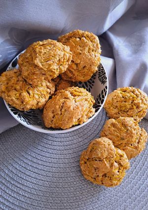 Une photo de Cookies salés courge / sésame