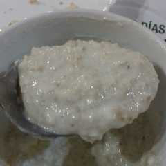 Foto principal de Desayuno avena con yogurt
