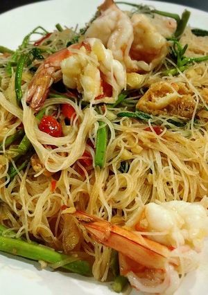 รูปของ บะหมี่ผัดผักบุ้งกุ้งสด