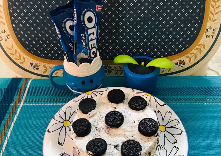 Recipe of Homemade Oreo ice cream cake