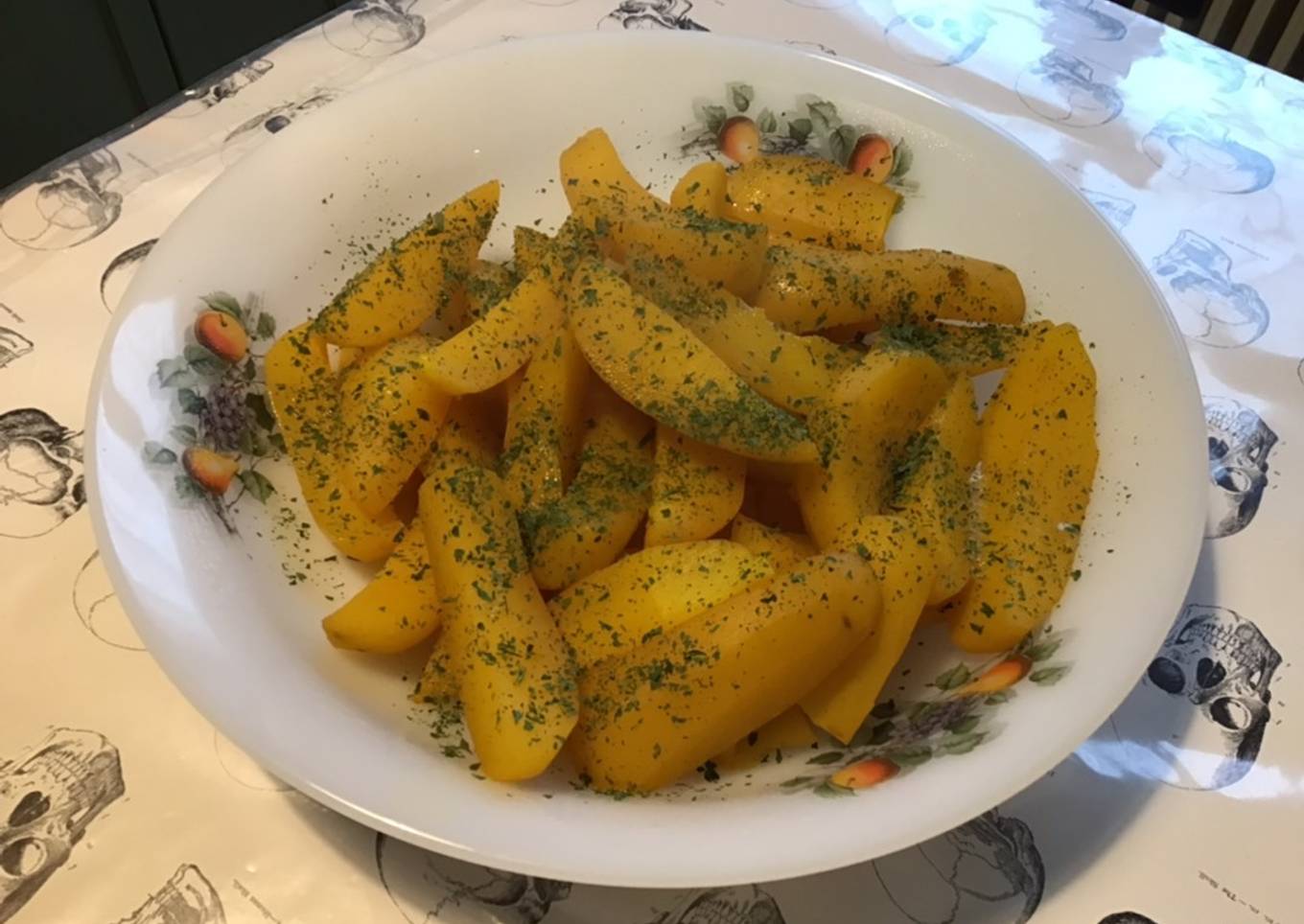Pommes de terre fondantes au curcuma et persil