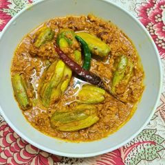 A picture of Moong Dal with Pointed Gourd /Mugeswari Potol.