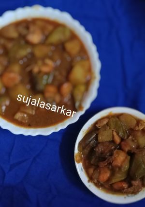 চিংড়ি পটলের ডালনা (Chingri potoler dalna recipe In Bengali) রেসিপির প্রধান ছবি